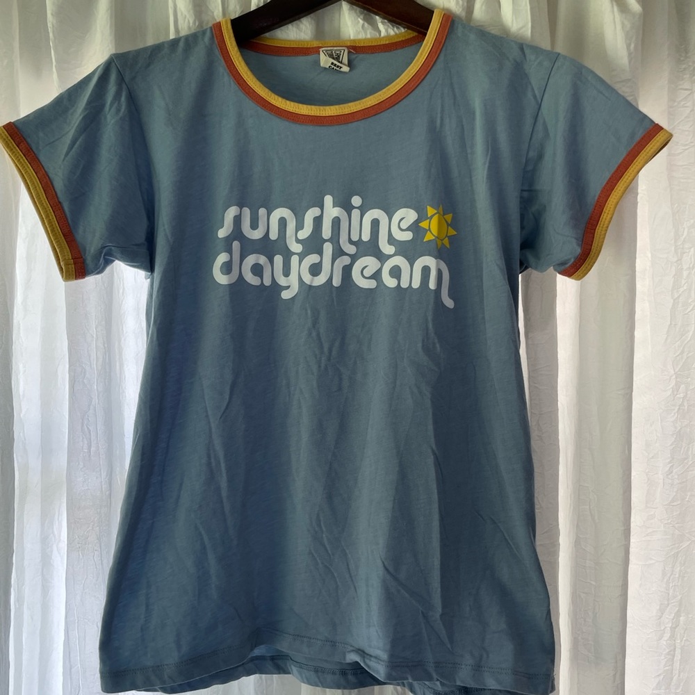 NWOT size medium Camp Collection shirt